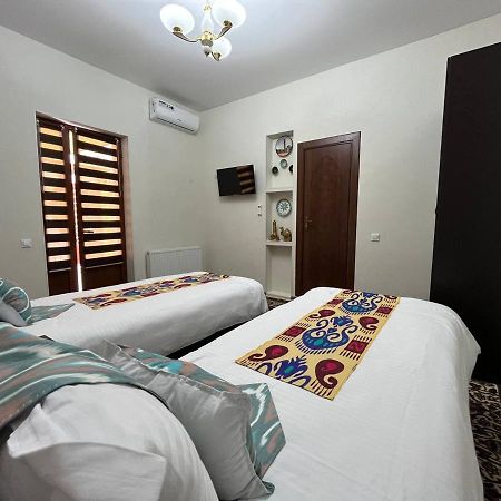 Old Safari Golden Location Guest House Bukhara Exterior photo