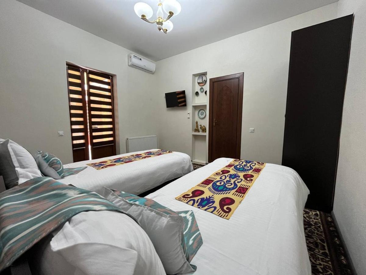 Old Safari Golden Location Guest House Bukhara Exterior photo
